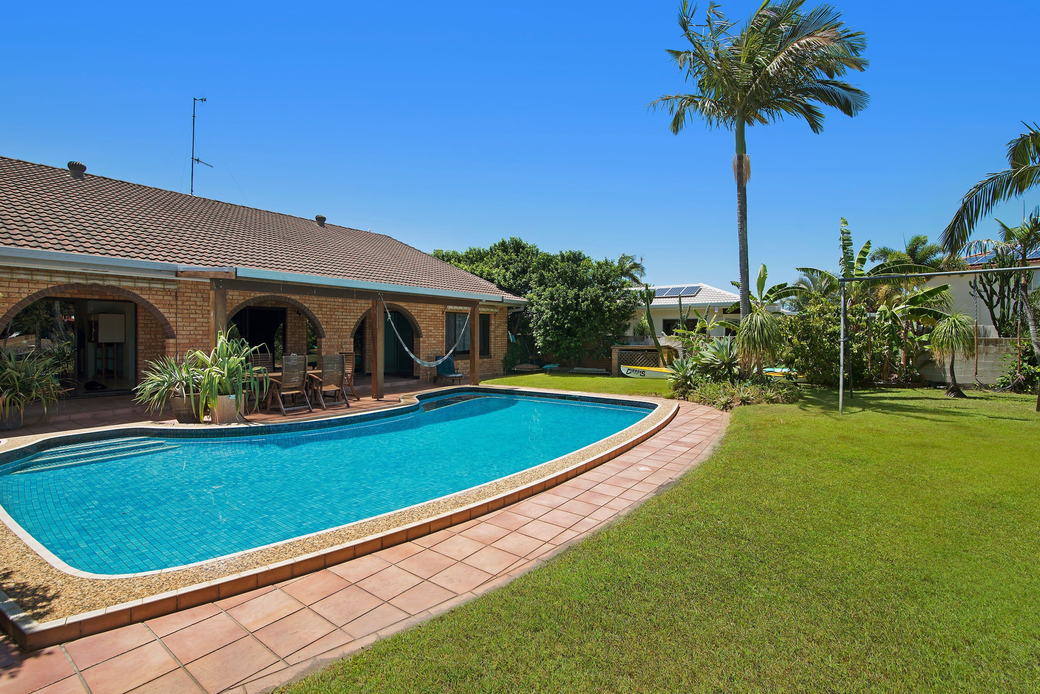8 Melaleuca Drive, Palm Beach QLD 4221, Palm Beach - Thumbnail 4