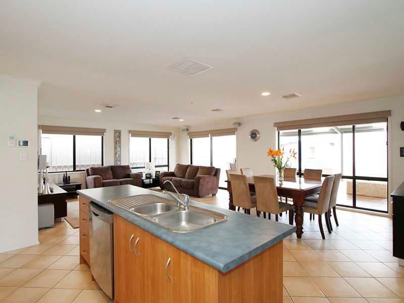 13 Coventry Circuit, SEAFORD RISE SA 5169, Seaford Rise - Thumbnail 6