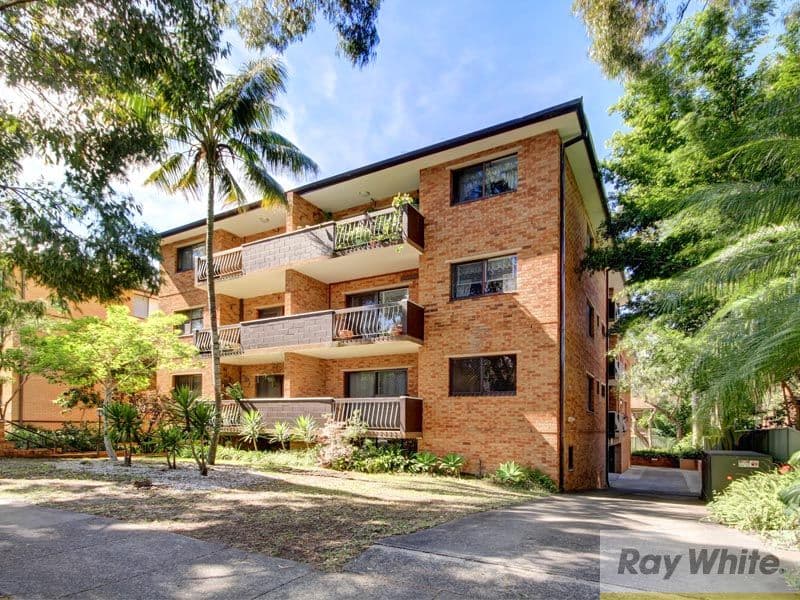 40 Hampton Court Road, CARLTON NSW 2218, Carlton - Thumbnail 2