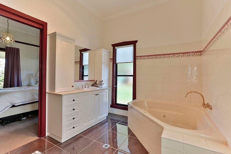 164 Taylor Street, NEWTOWN QLD 4350, Newtown - Thumbnail 7