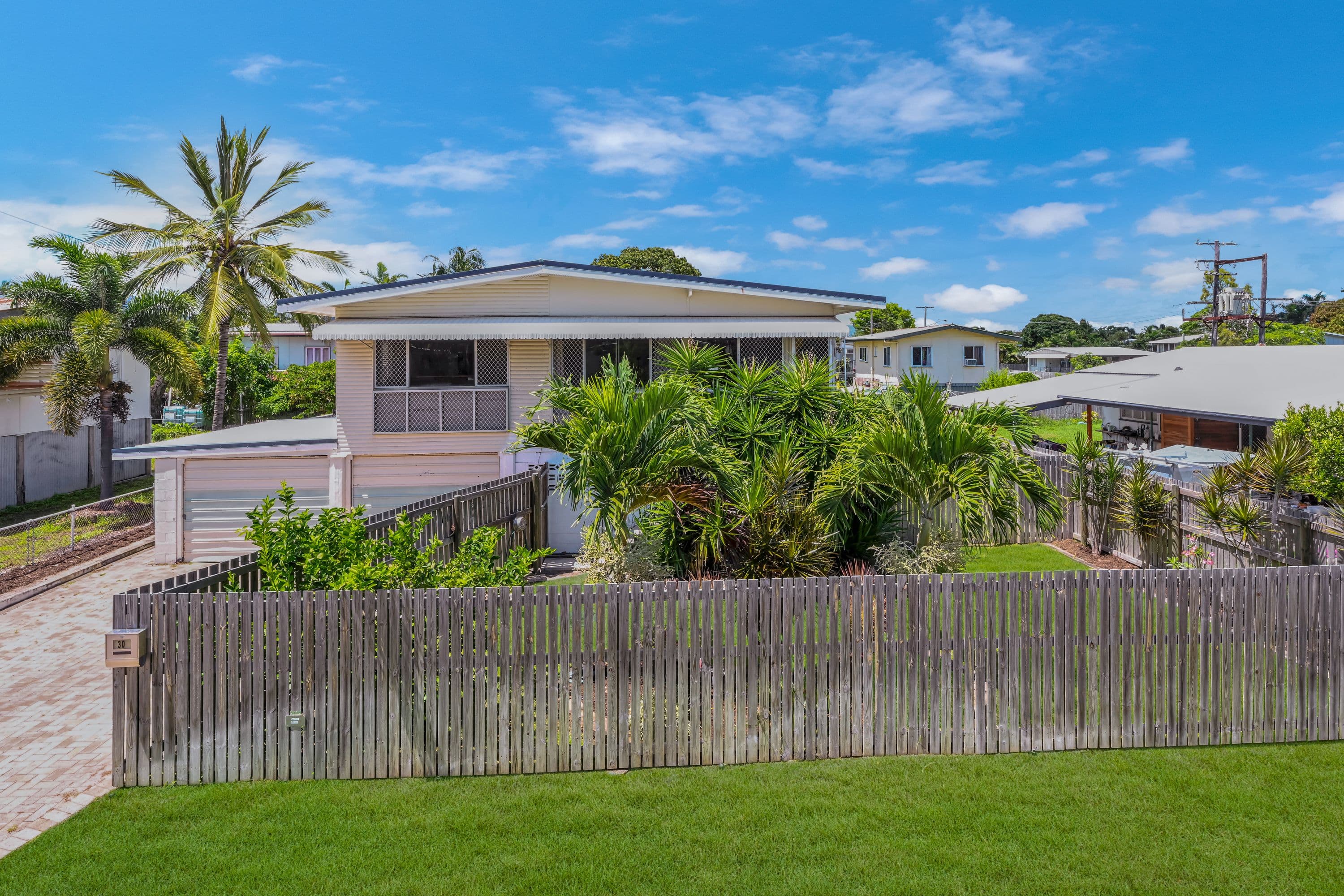 30 Ellimatta Avenue, Cranbrook QLD 4814, Cranbrook - Thumbnail 2
