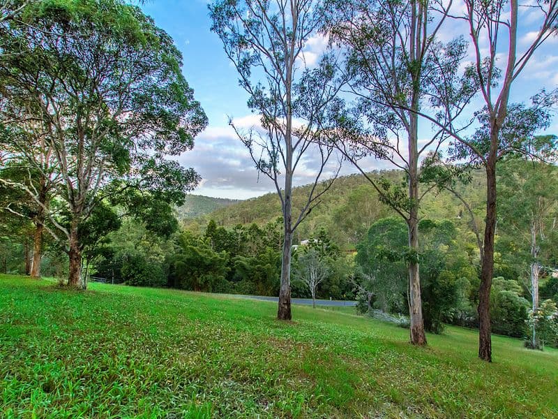 5 Ironbark Court, Wongawallan QLD 4210, Wongawallan - Thumbnail 3