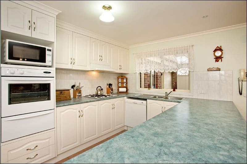 21 Looker Street, LARA VIC 3212, Lara - Thumbnail 3