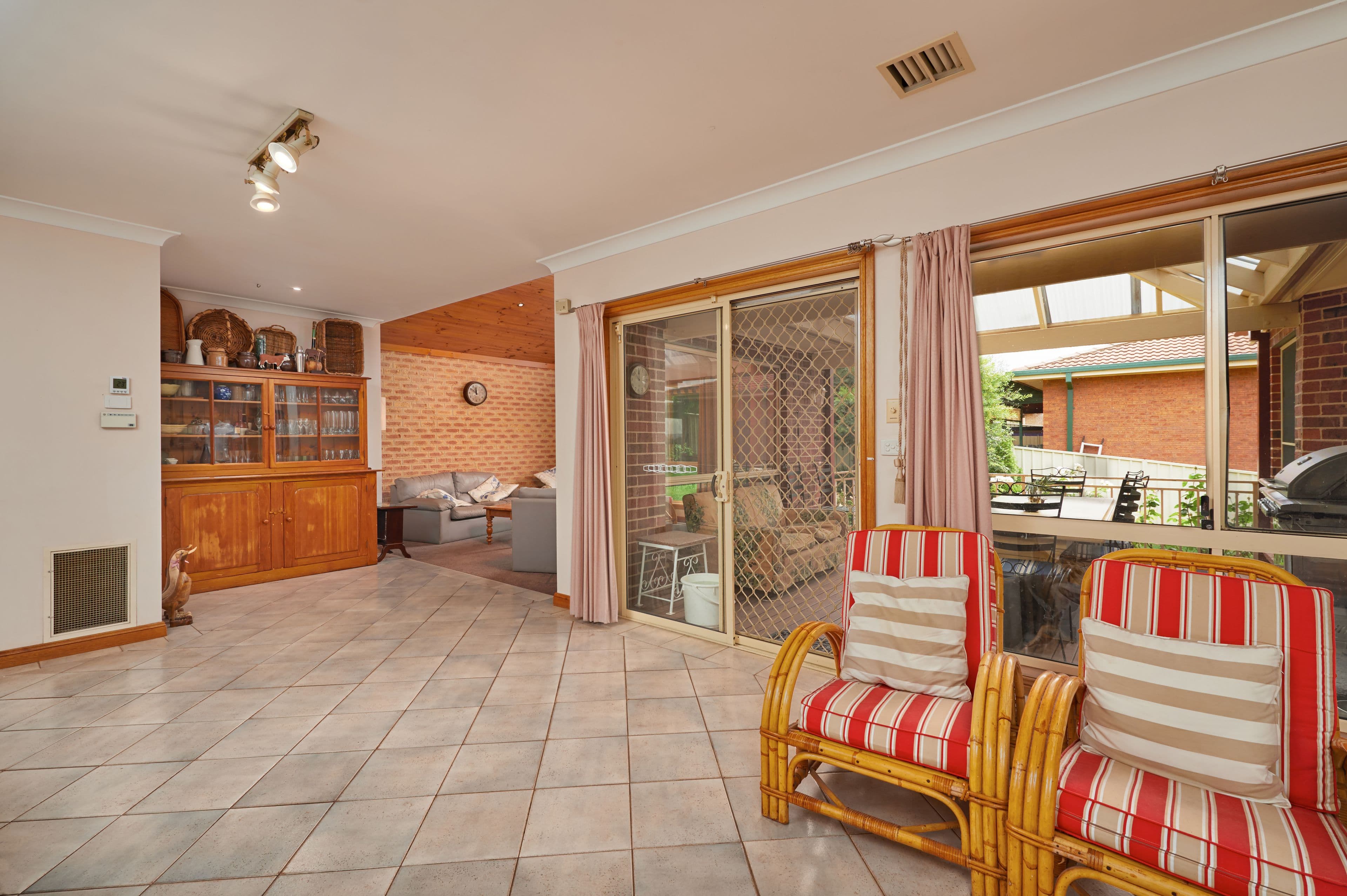 58 Amaroo Street, Kooringal - Thumbnail 4