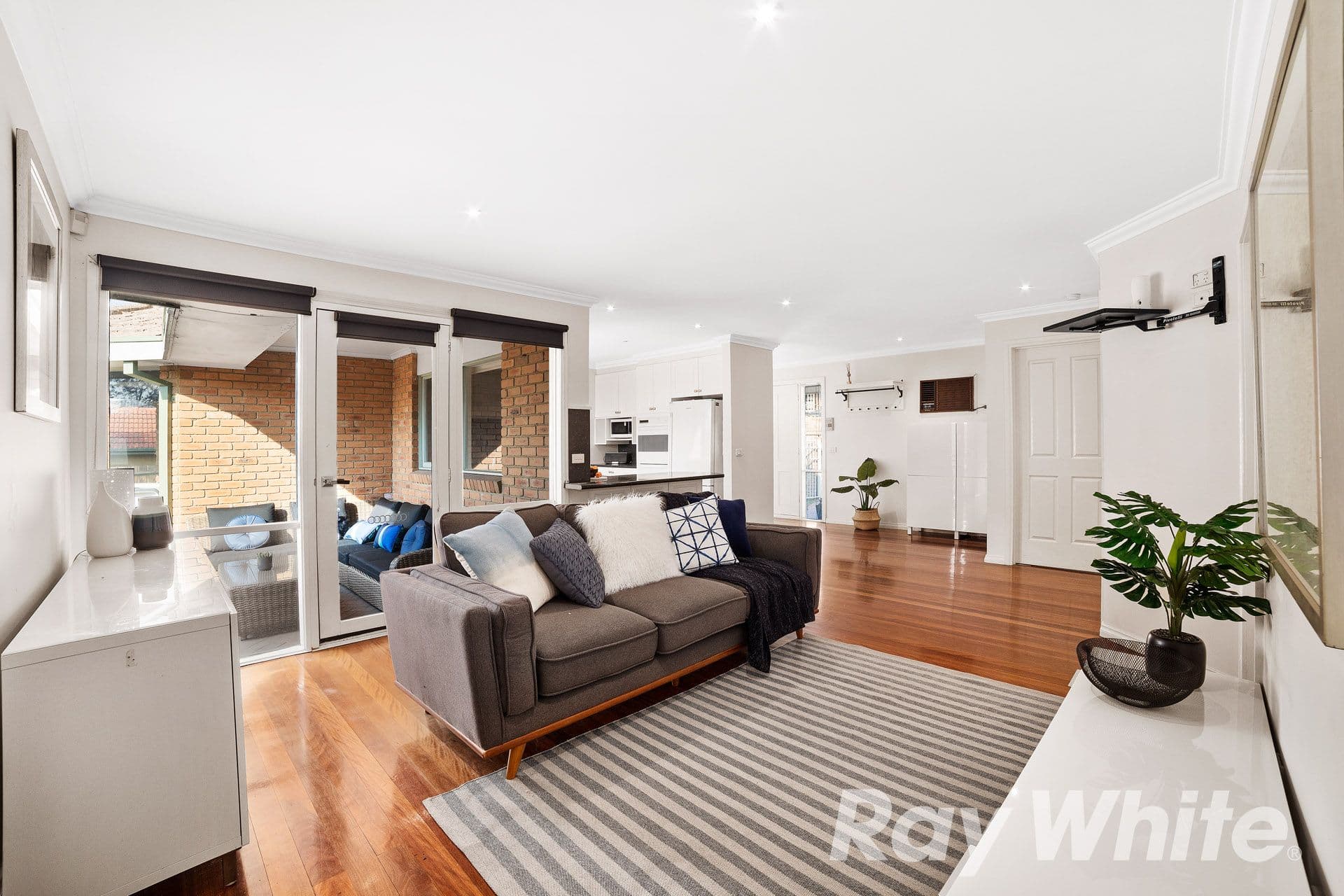1A Farnham Road, Bayswater VIC 3153, Bayswater - Thumbnail 4