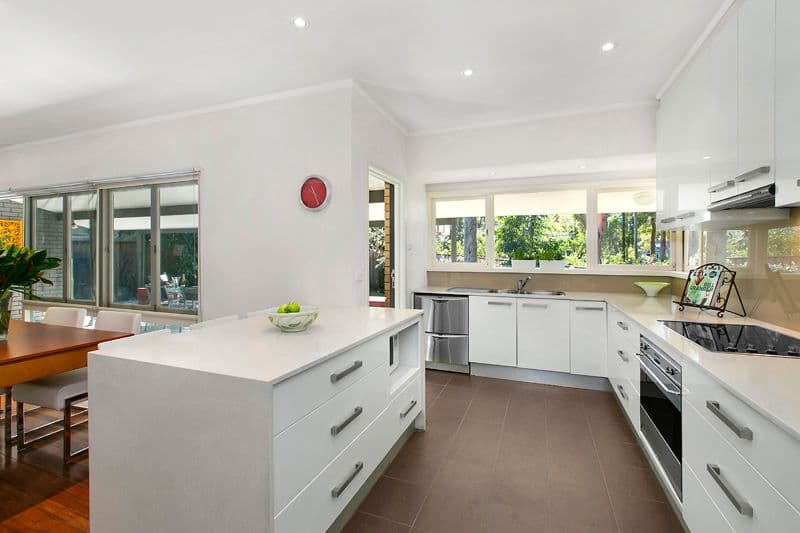 4 Robin Avenue, TURRAMURRA NSW 2074, South Turramurra - Thumbnail 3