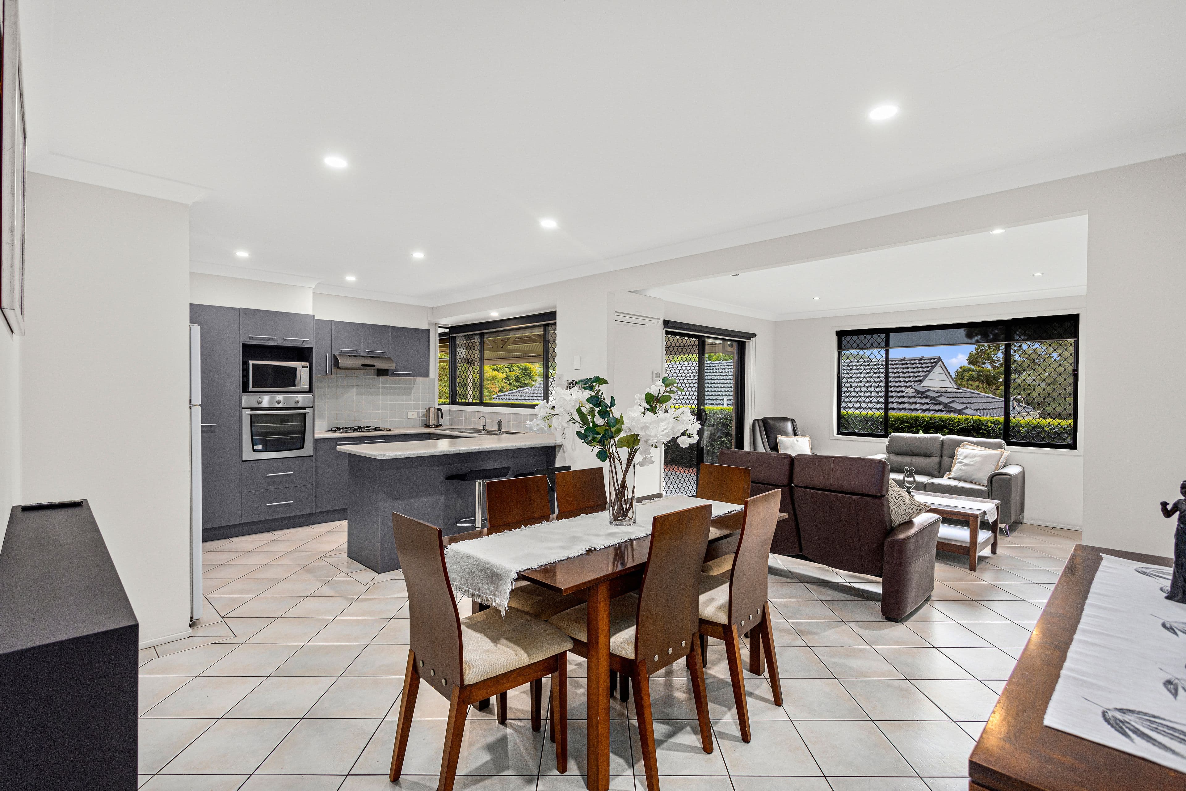88 Parkes Street, Helensburgh NSW 2508, Helensburgh - Thumbnail 2