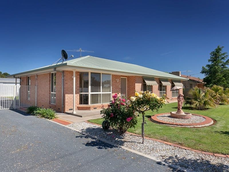 125 Larmer Street, HOWLONG NSW 2643, Howlong - Image 1