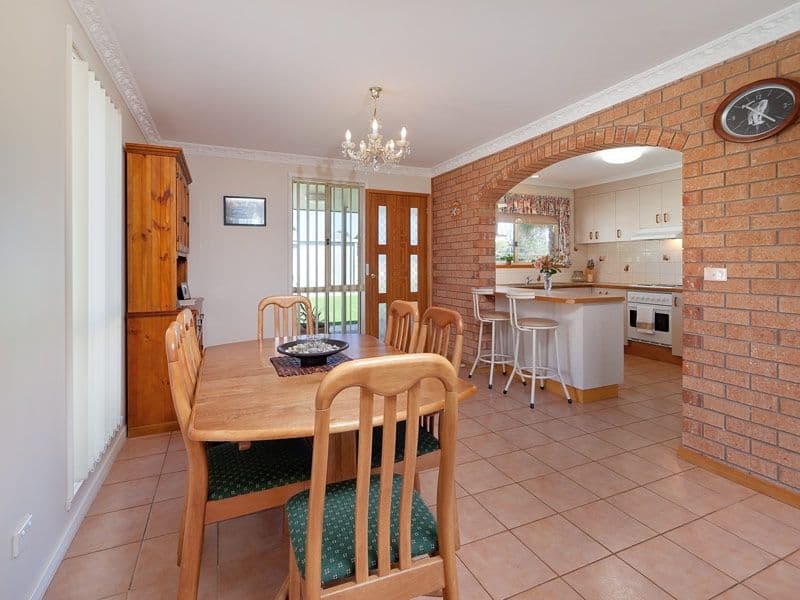 125 Larmer Street, HOWLONG NSW 2643, Howlong - Thumbnail 2