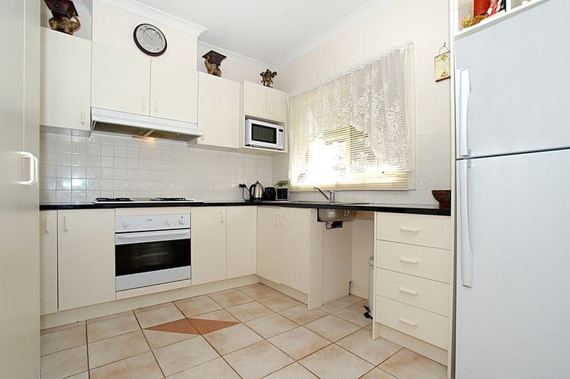 20 Hanna Street, NOBLE PARK VIC 3174, Noble Park - Thumbnail 2