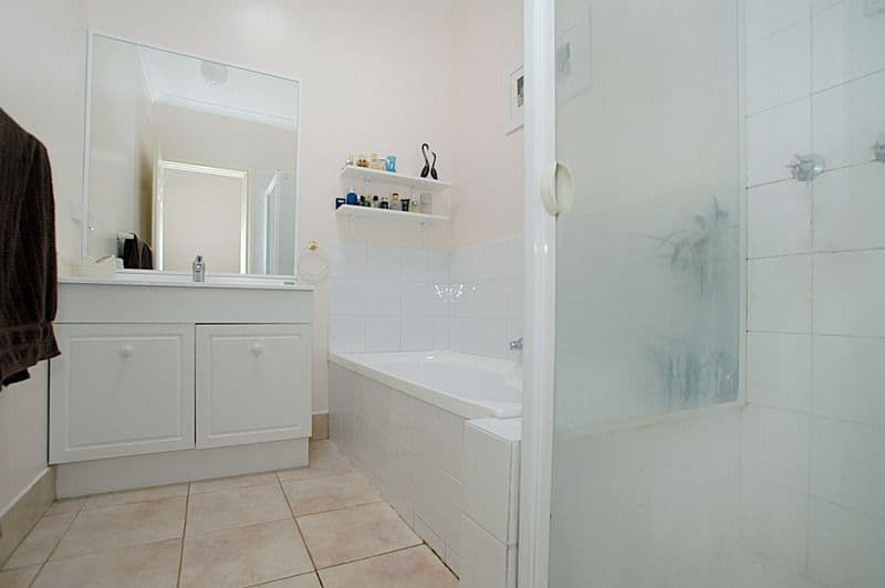 20 Hanna Street, NOBLE PARK VIC 3174, Noble Park - Thumbnail 4