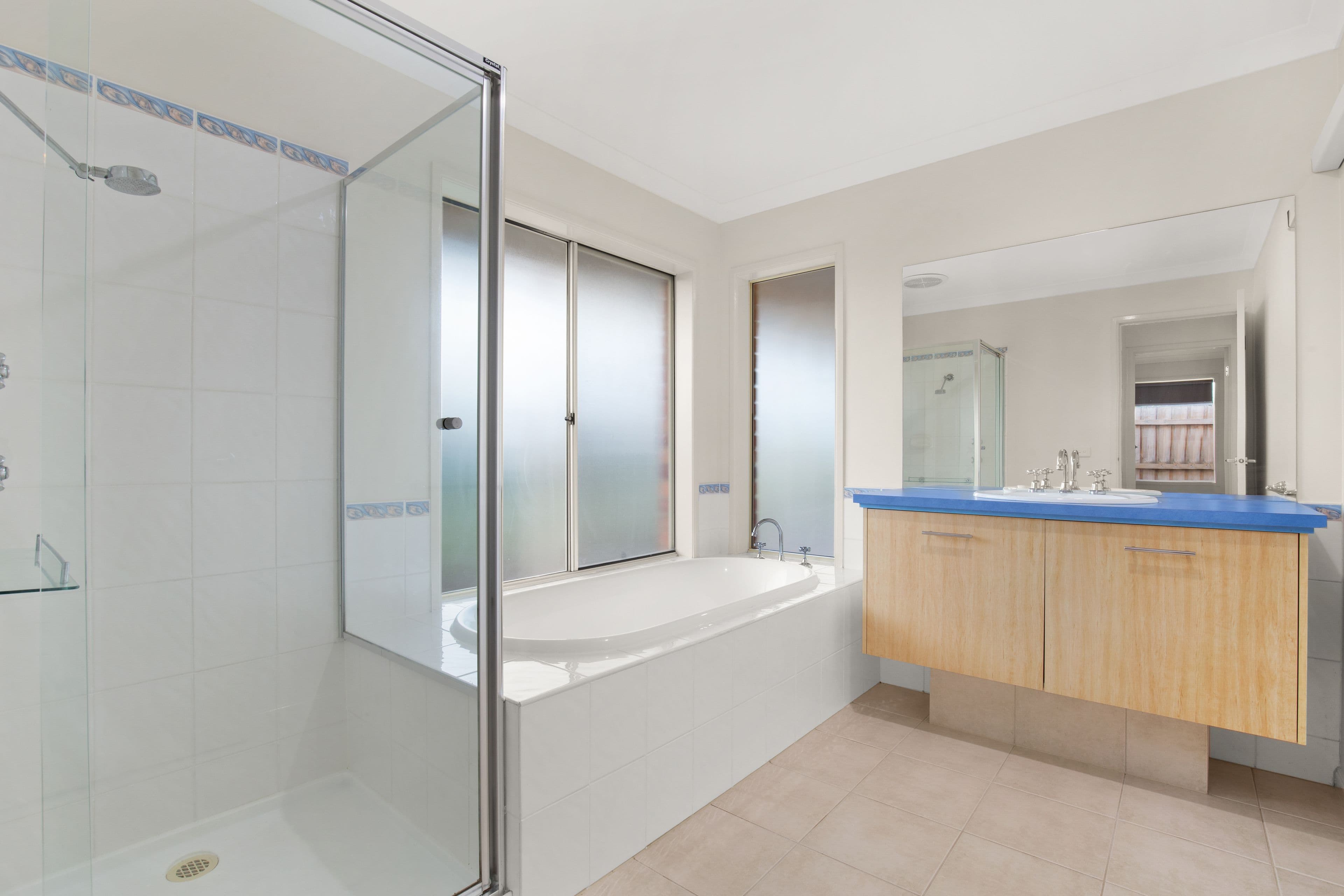 12 Camelia Way, Pakenham VIC 3810, Pakenham - Thumbnail 7