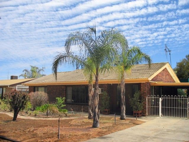 11 Bruce Road, BARMERA SA 5345, Barmera - Image 1