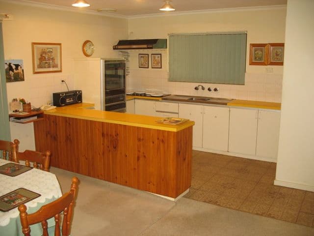 11 Bruce Road, BARMERA SA 5345, Barmera - Thumbnail 3