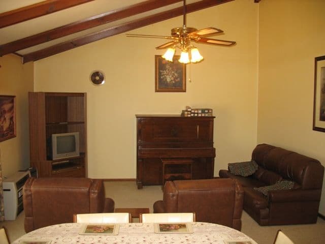 11 Bruce Road, BARMERA SA 5345, Barmera - Thumbnail 5