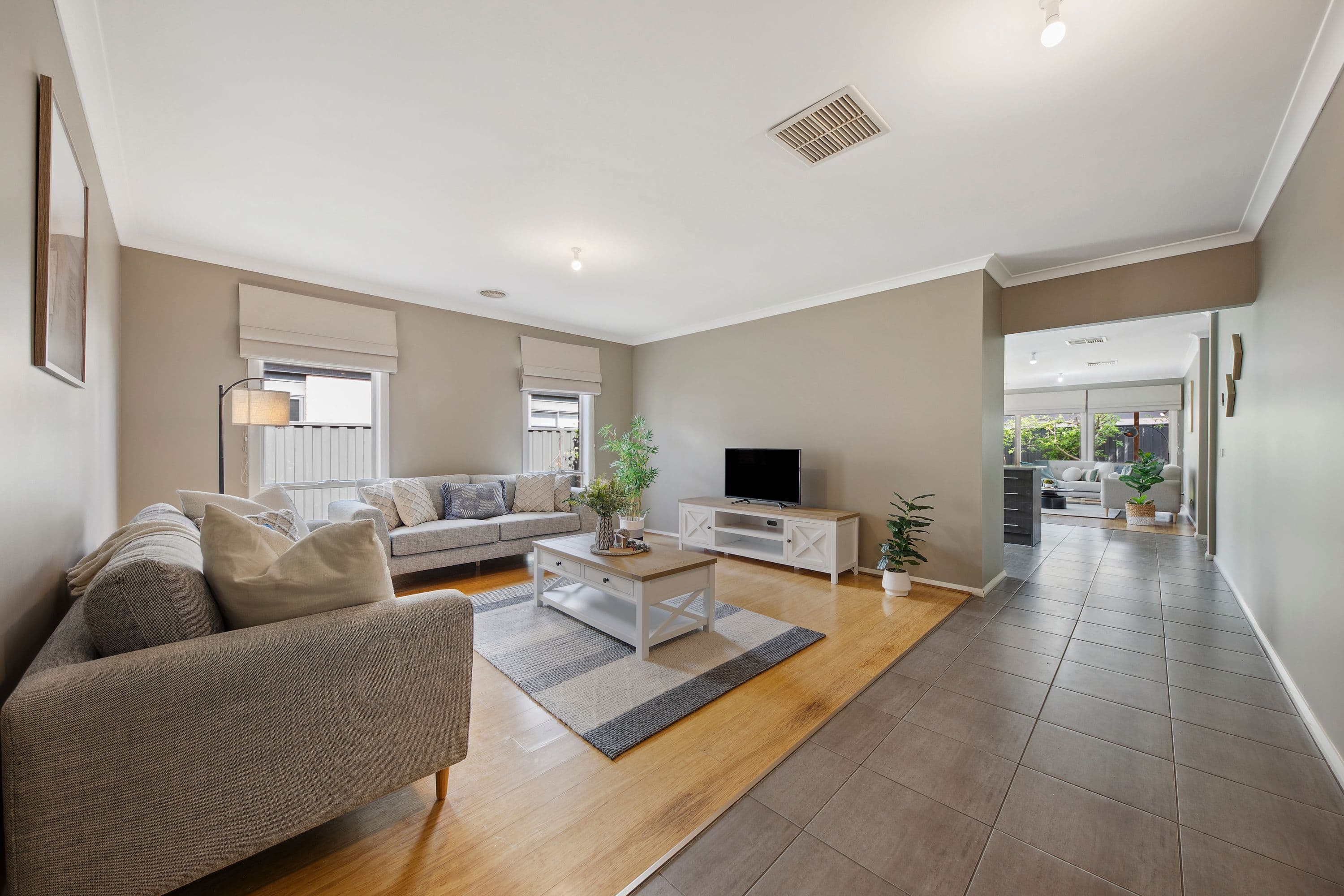13 Cerbera Bend, Cranbourne North VIC 3977, Cranbourne North - Thumbnail 3
