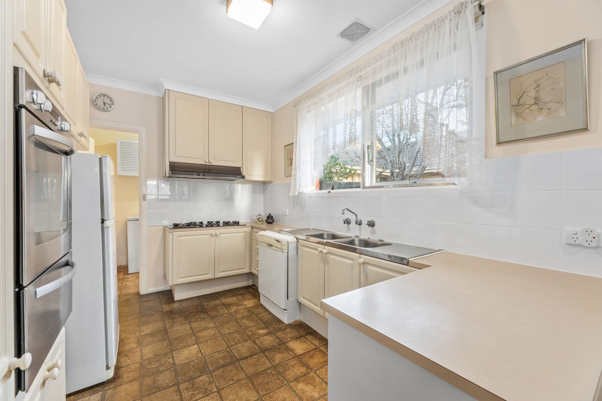 39 Gareth Drive, Burwood East VIC 3151, Burwood East - Thumbnail 5
