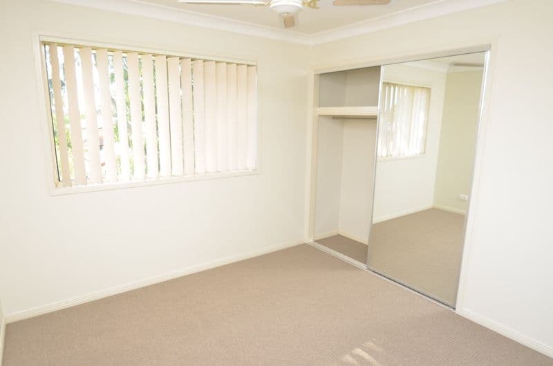 146 Christina Ryan Way, ARUNDEL QLD 4214, Arundel - Thumbnail 8