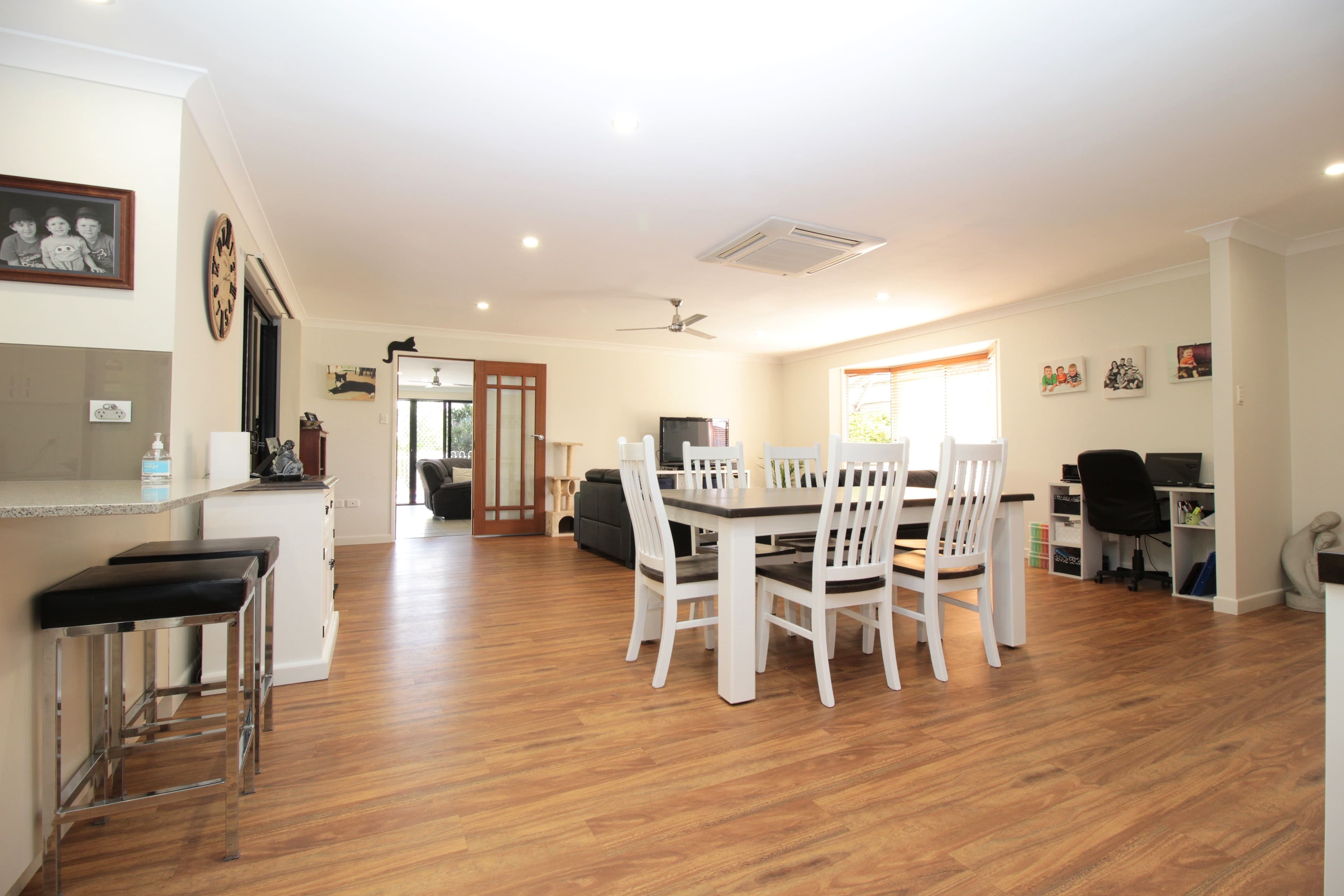 4 Hass Place, Emerald QLD 4720, Emerald - Thumbnail 3