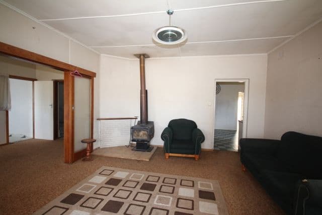 36 Rockley Street, Burraga NSW 2795, Burraga - Thumbnail 3