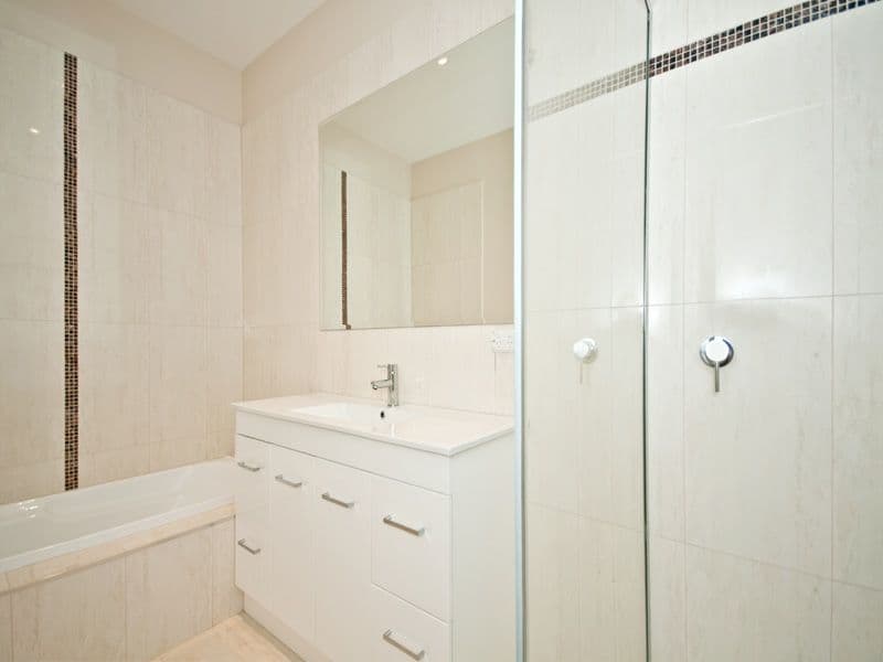 6 Caparra Street, Shailer Park, QLD, 4128, Shailer Park - Thumbnail 5
