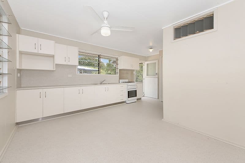 337 Stuart Drive, Wulguru QLD 4811, Wulguru - Thumbnail 3