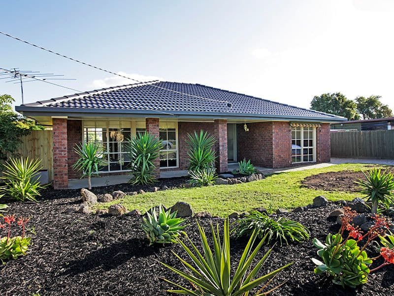8 Hansen Drive, GROVEDALE VIC 3216, Grovedale - Image 1