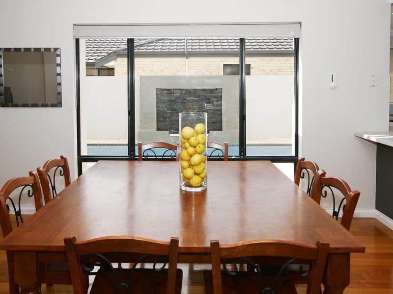 16 Leicester Crescent, CANNING VALE WA 6155, Canning Vale - Thumbnail 3