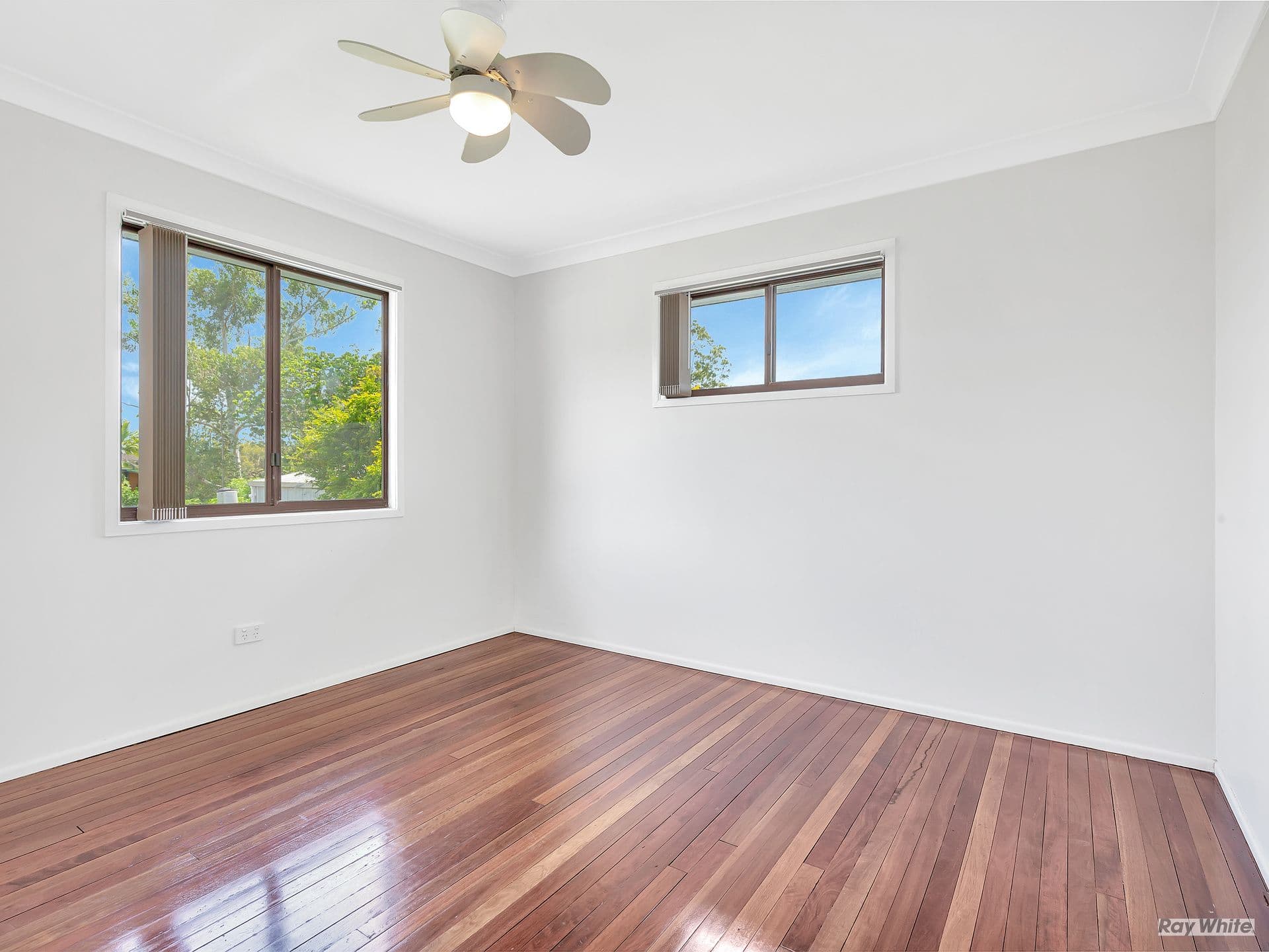 27 Glen Brae Street, Redbank Plains QLD 4301, Redbank Plains - Thumbnail 8