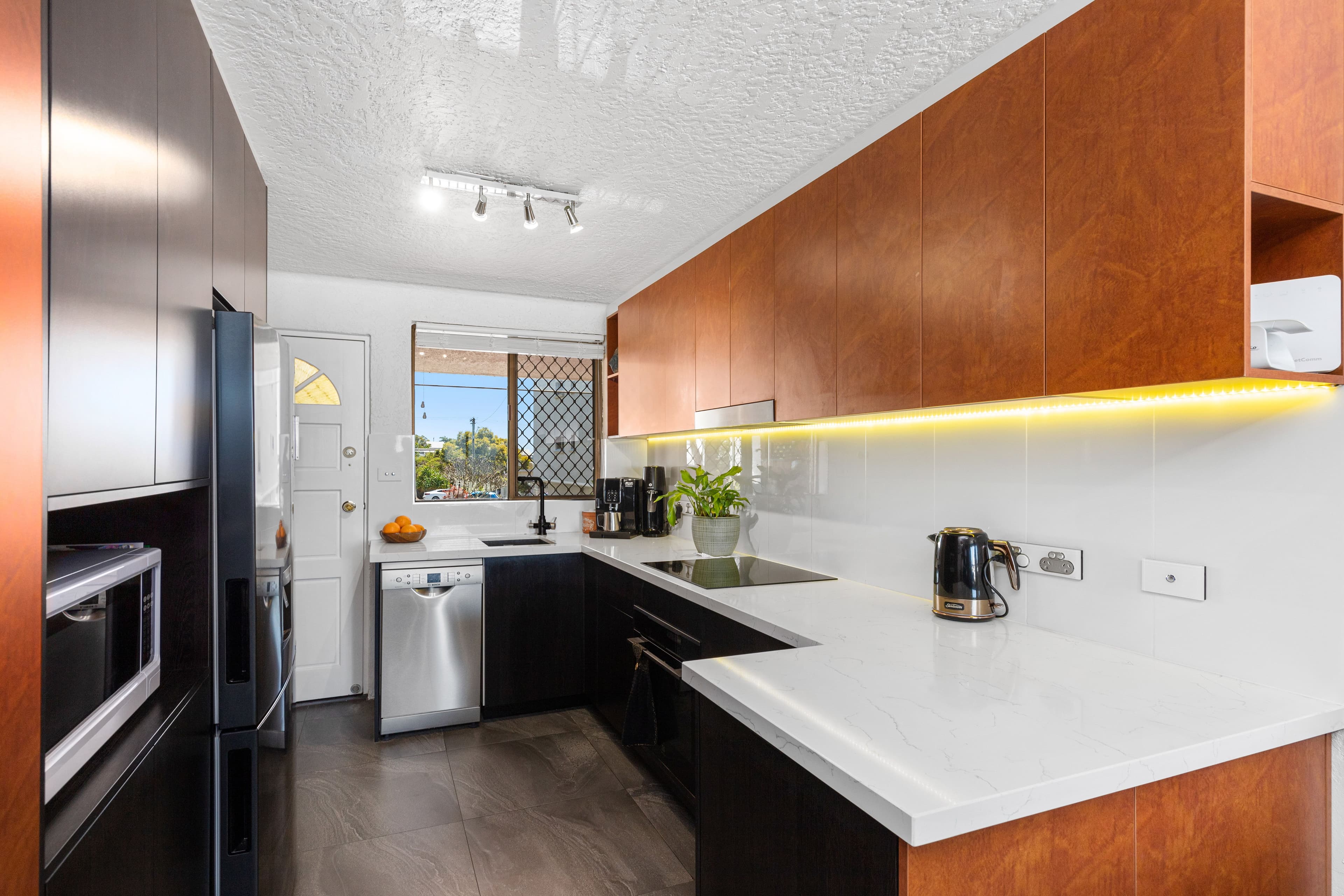 3 Sykes Avenue, Kings Beach QLD 4551, Kings Beach - Thumbnail 7