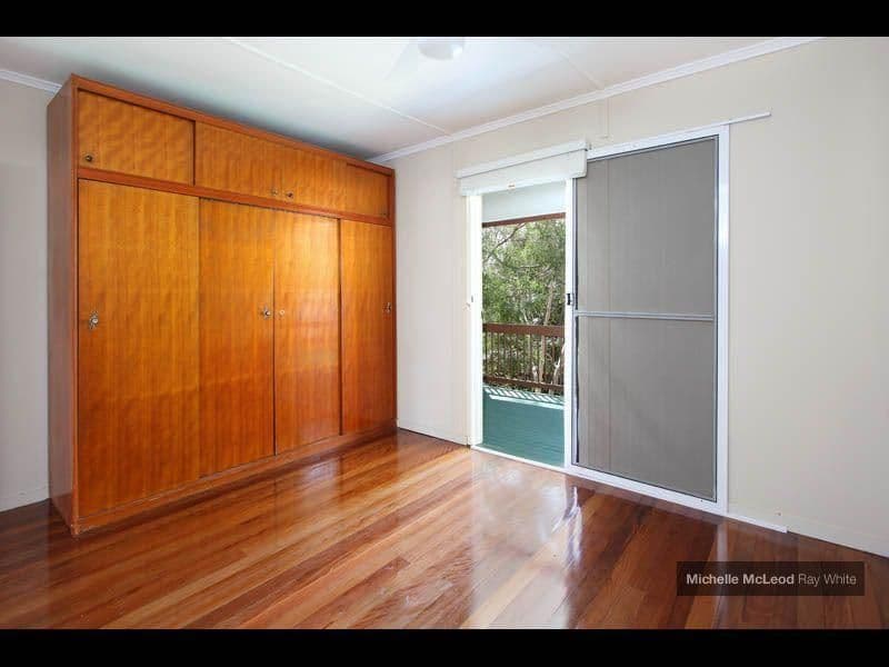 29 Henry Street, CHAPEL HILL QLD 4069, Chapel Hill - Thumbnail 4