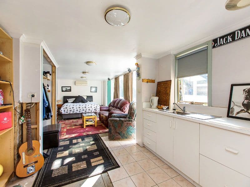 1 Berkefeld Court, CHELTENHAM VIC 3192, Cheltenham - Thumbnail 4