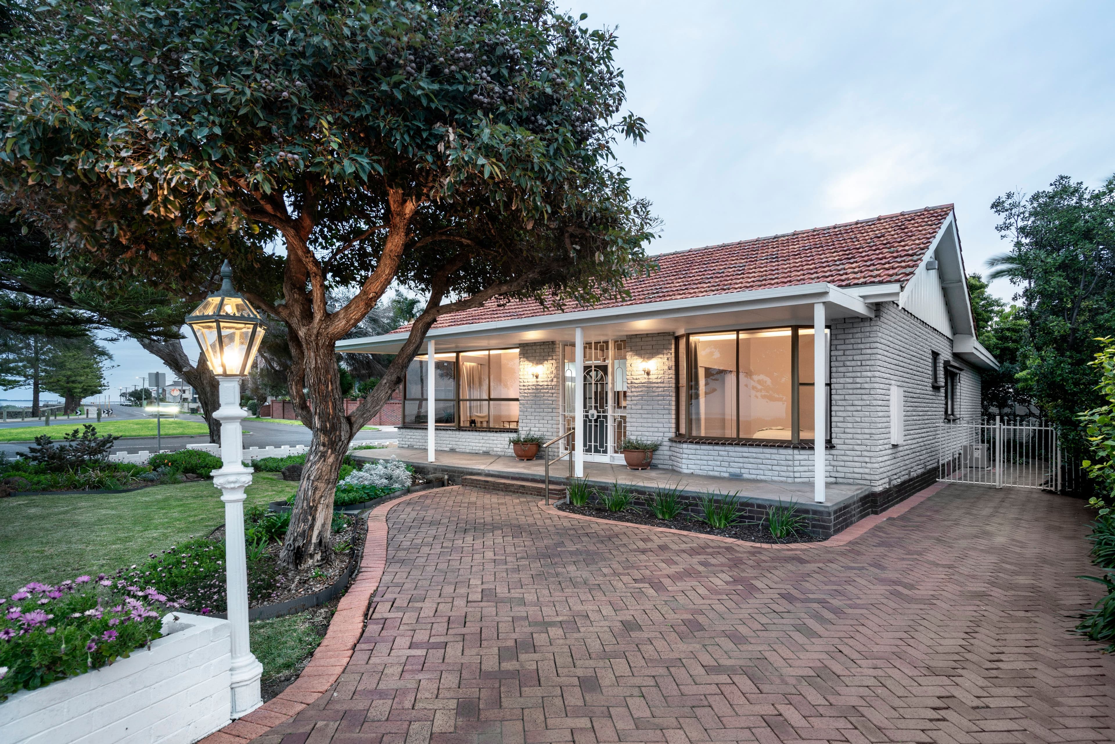 35 Beach Street, Seaholme VIC 3018, Seaholme - Thumbnail 2