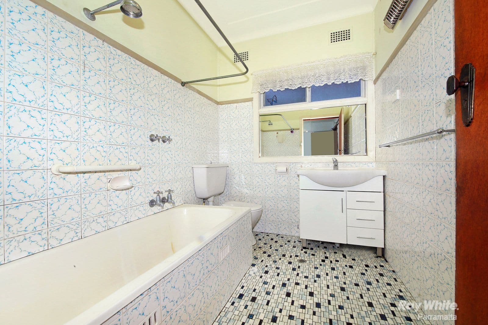 4 Brabyn Street, North Parramatta NSW 2151, North Parramatta - Thumbnail 6