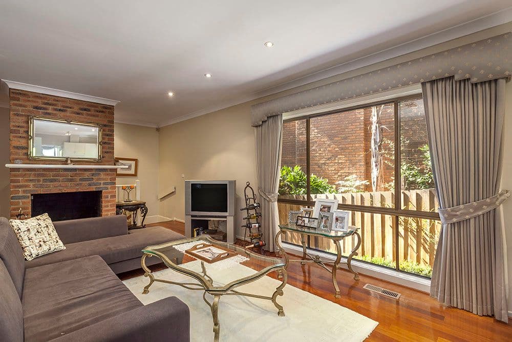 84 Larnoo Drive, DONCASTER EAST VIC 3109, Doncaster East - Thumbnail 4