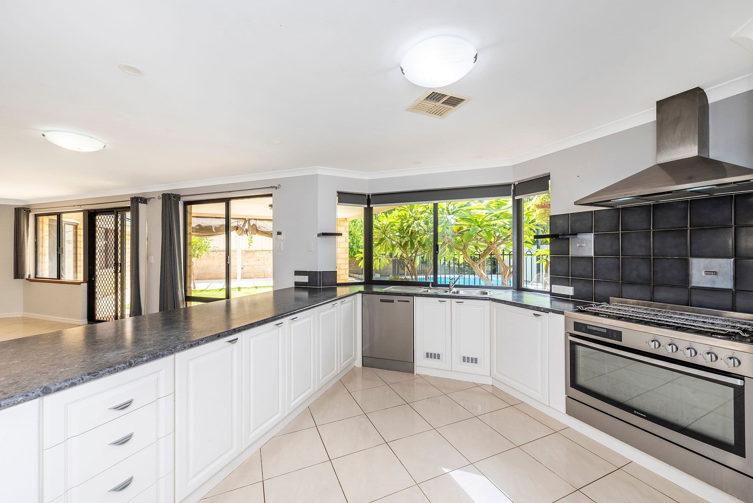 2 Fuller Lane, Baldivis WA 6171, Baldivis - Thumbnail 3