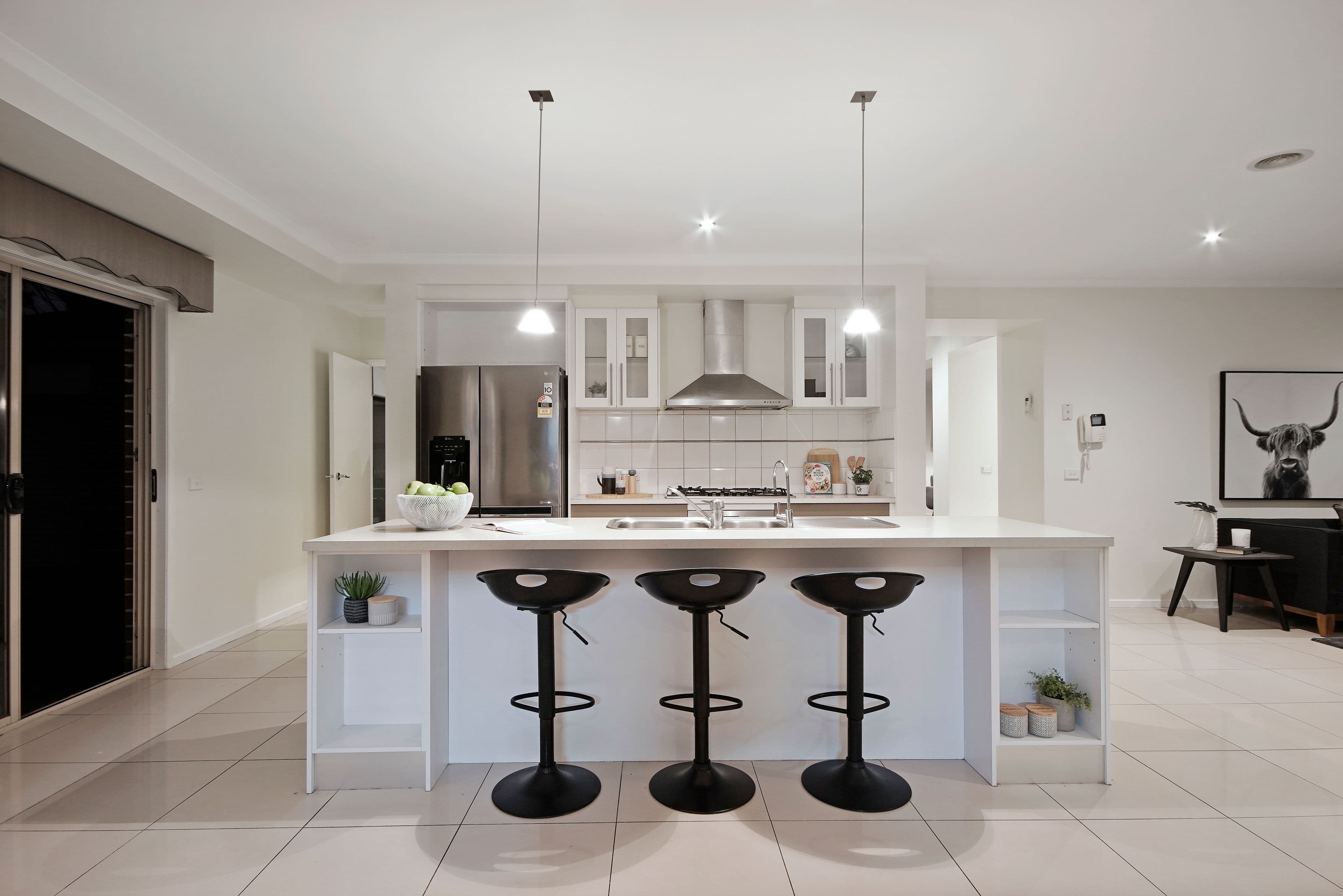 18 Berkley Rise, South Morang VIC 3752, South Morang - Thumbnail 2