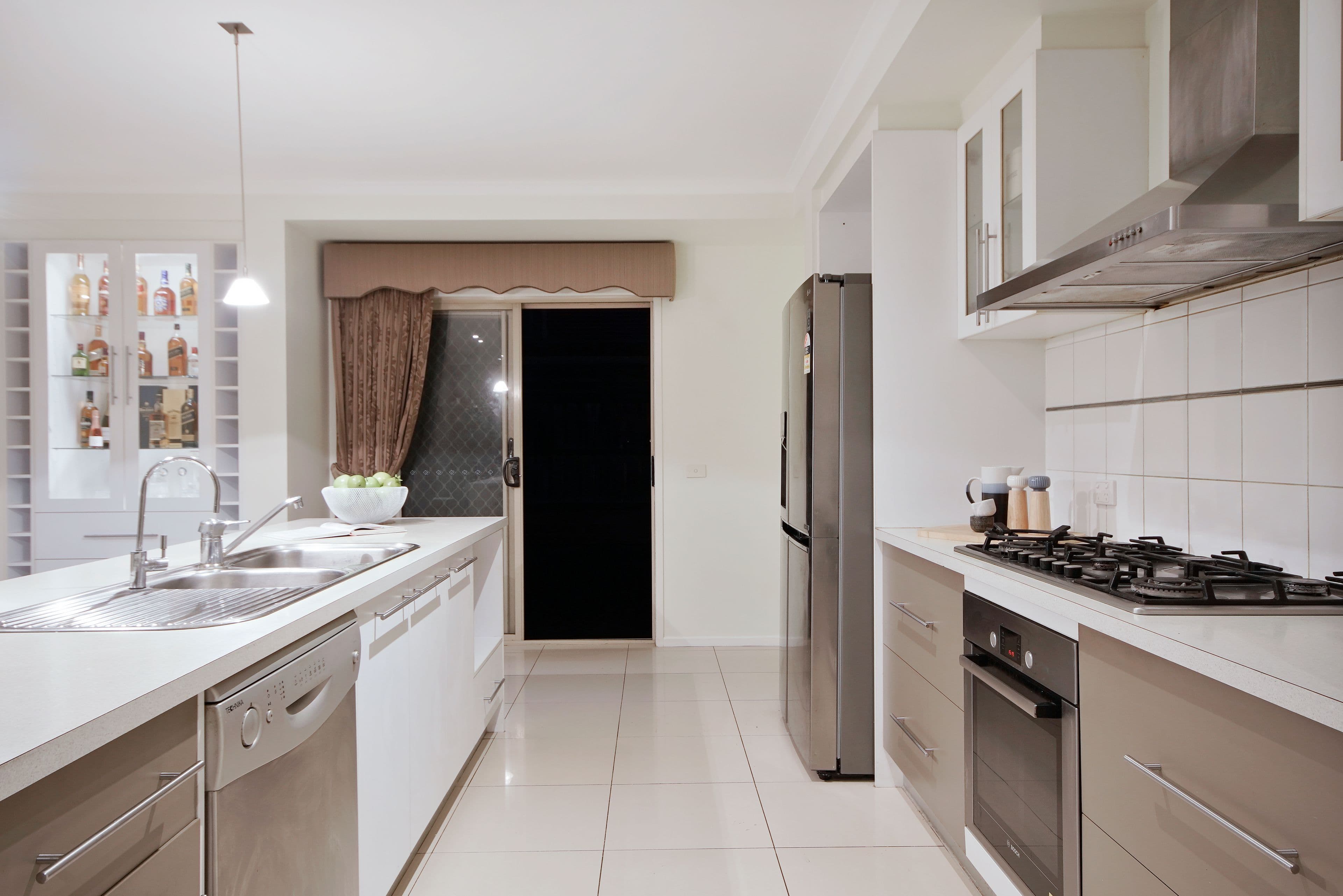 18 Berkley Rise, South Morang VIC 3752, South Morang - Thumbnail 3