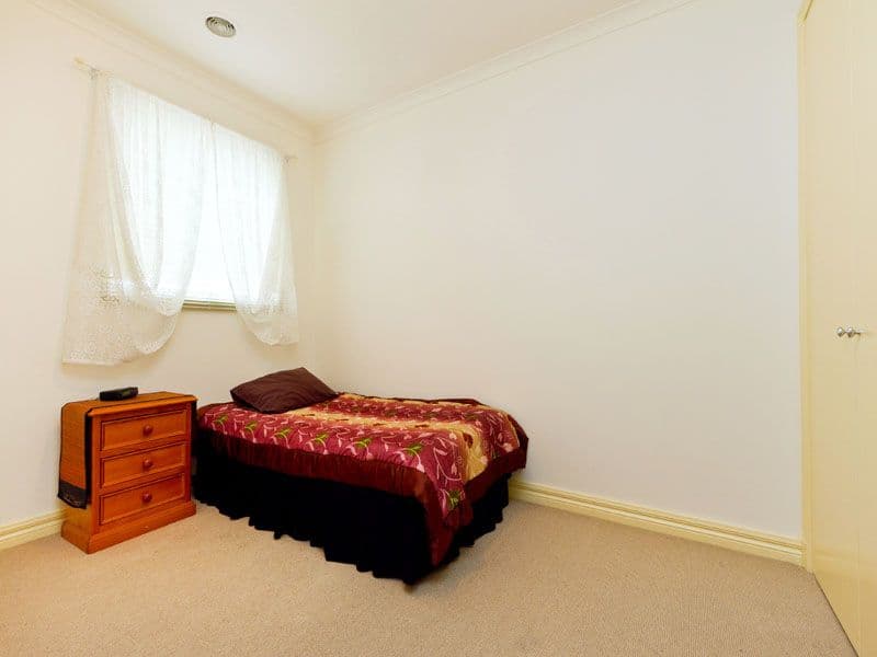 28 Clairmont Avenue, BENTLEIGH VIC 3204, Bentleigh - Thumbnail 8