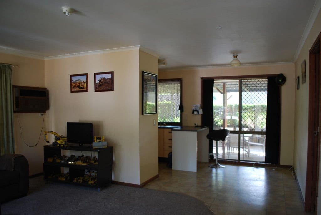 22A Reif Street, Flinders View QLD 4305, Flinders View - Thumbnail 3