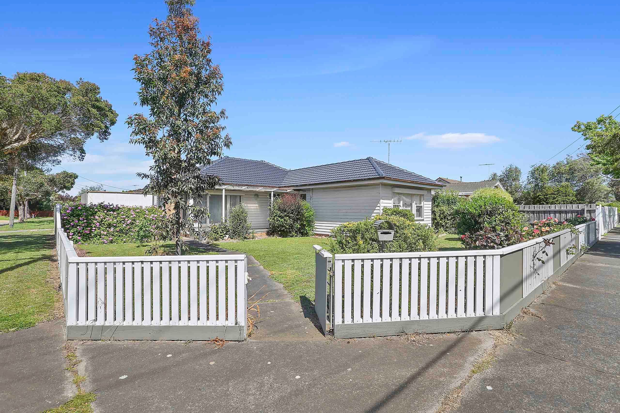 15 Eton Road, Belmont VIC 3216, Belmont - Thumbnail 3