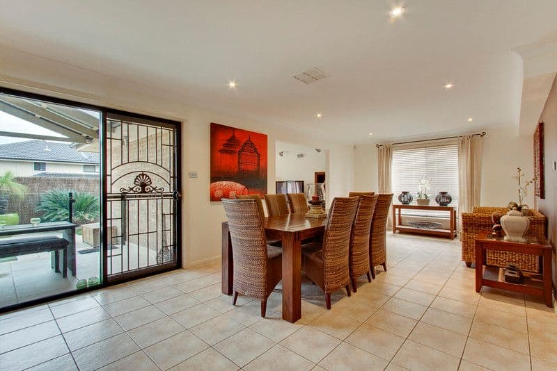 16 Morgan Place, BEAUMONT HILLS NSW 2155, Beaumont Hills - Thumbnail 3