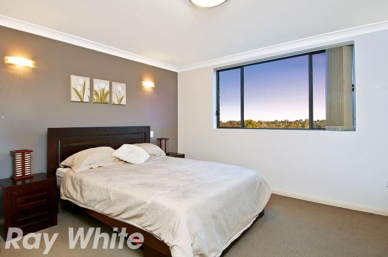 1 Mangalore Drive, WINSTON HILLS NSW 2153, Winston Hills - Thumbnail 6