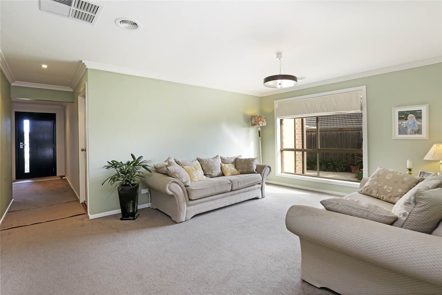 49 Newcombe Street, Drysdale VIC 3222, Drysdale - Thumbnail 2