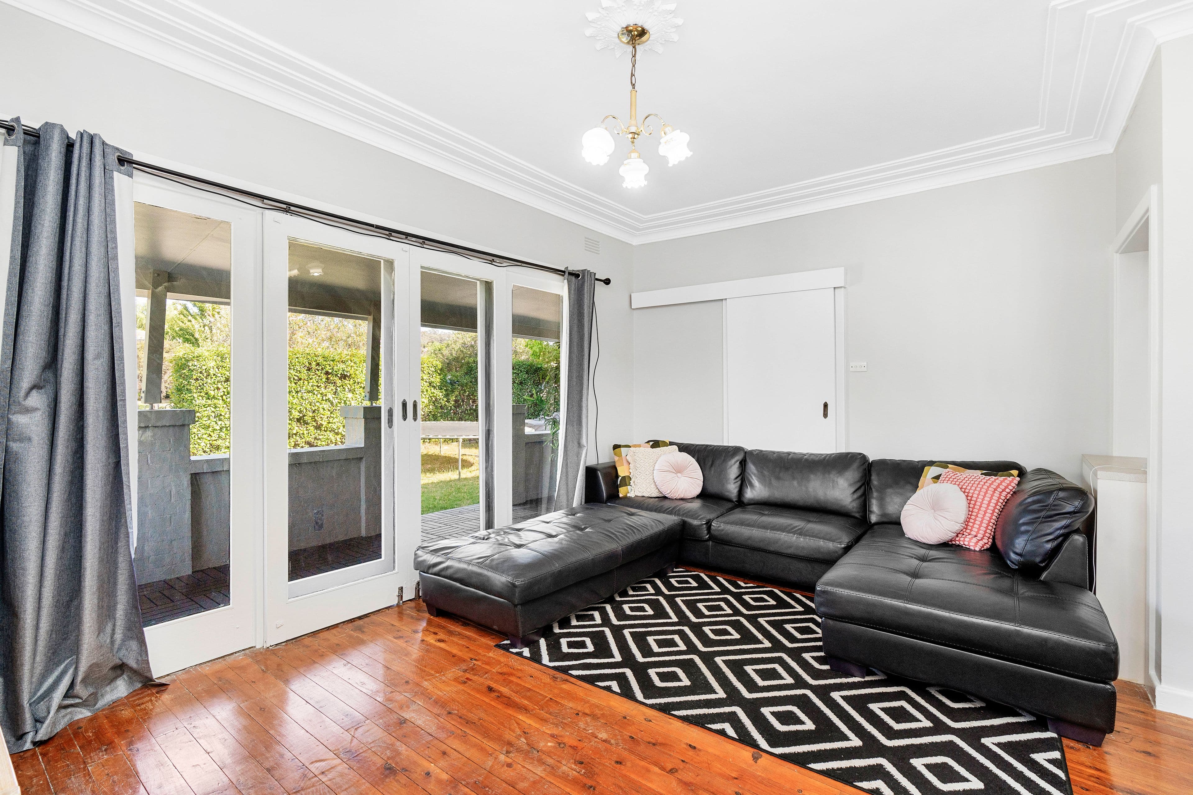 11 Plumpton Road, Kooringal NSW 2650, Kooringal - Thumbnail 4