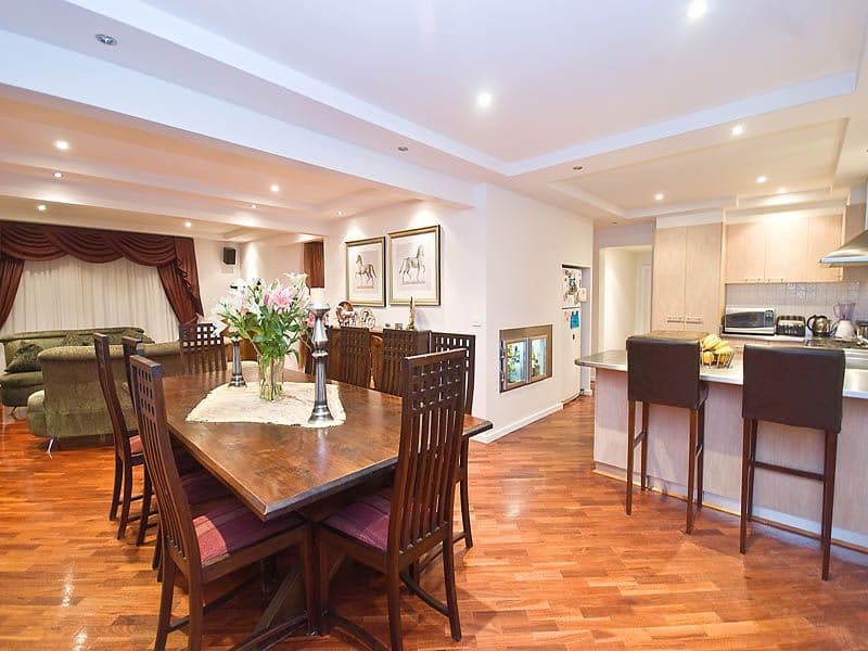 16 ELLESMERE Crescent, GLADSTONE PARK VIC 3043, Gladstone Park - Thumbnail 3