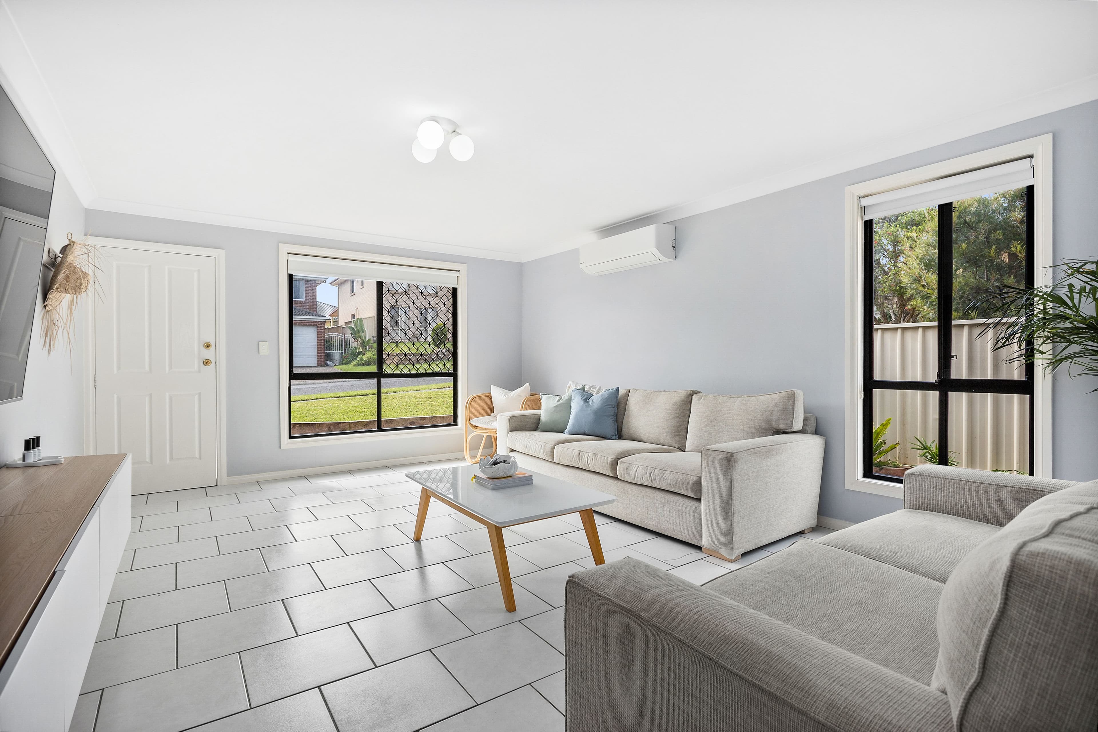 1/8 Wallis Close, Flinders NSW 2529, Flinders - Thumbnail 2