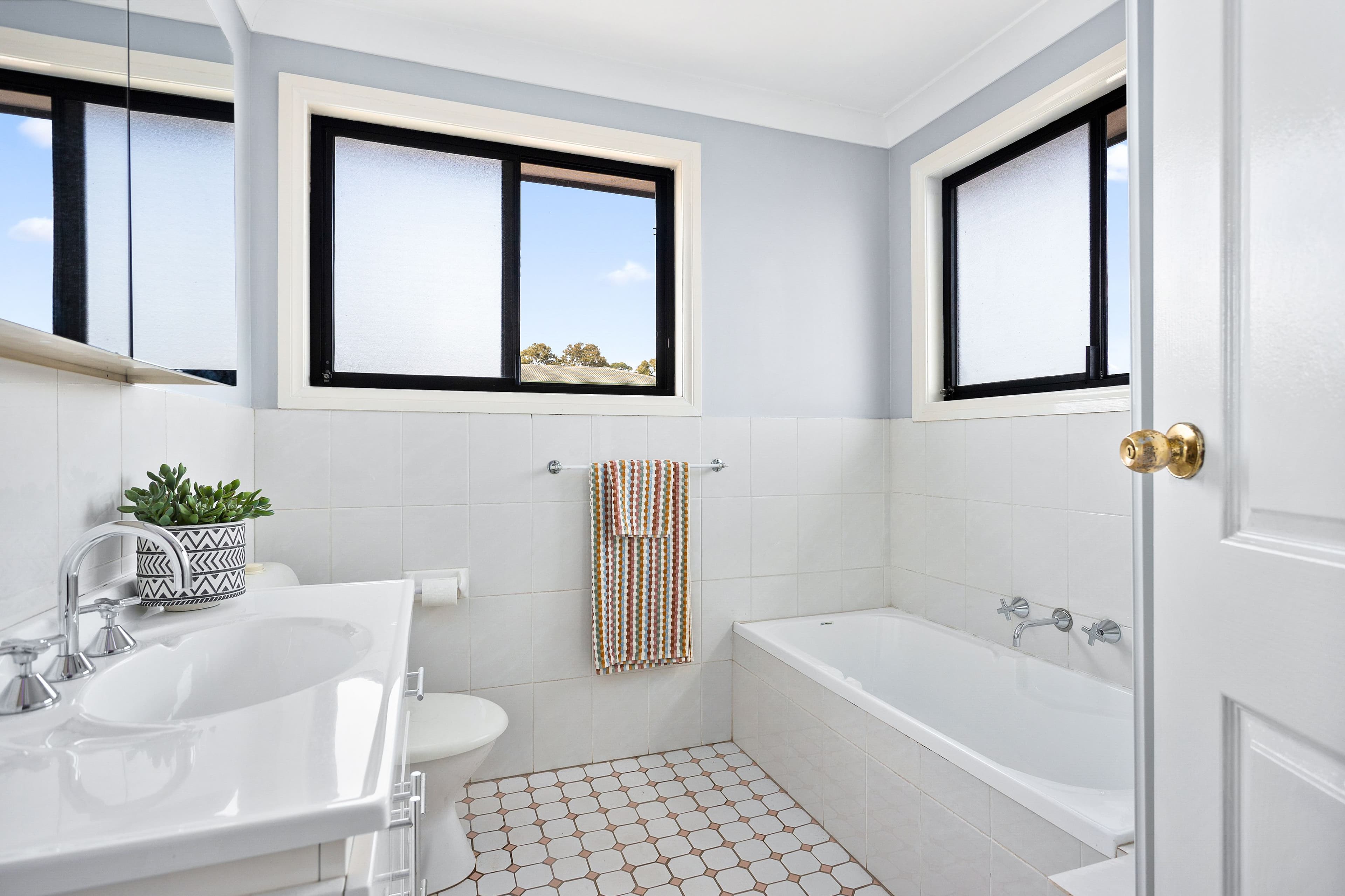 1/8 Wallis Close, Flinders NSW 2529, Flinders - Thumbnail 6