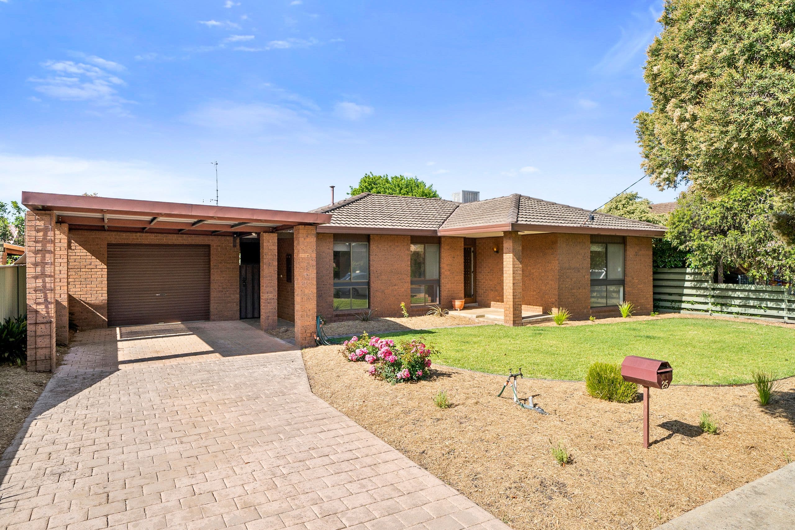 25 Perth Street, Benalla VIC 3672, Benalla - Image 1