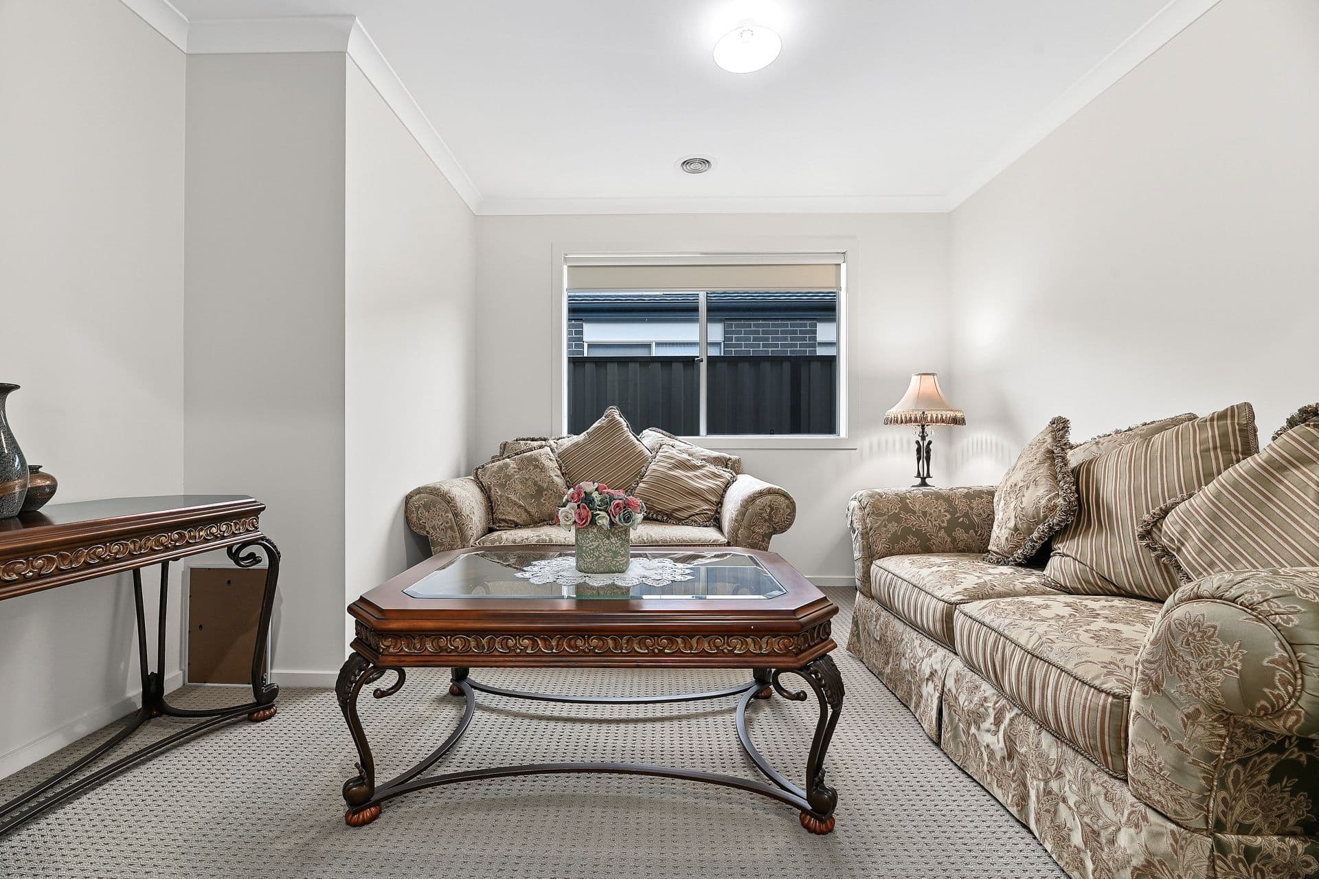 17 Hillsborough Crescent, Berwick VIC 3806, Berwick - Thumbnail 4